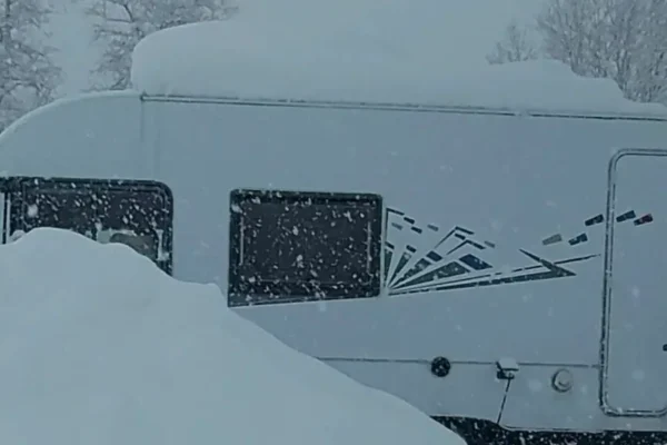 How Much Snow Can an RV Roof Hold